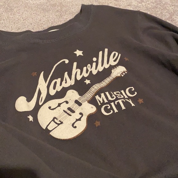 Alter’d State Nashville Crop Top - Picture 2 of 3